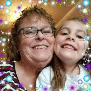 Meet your Posher, Sandra